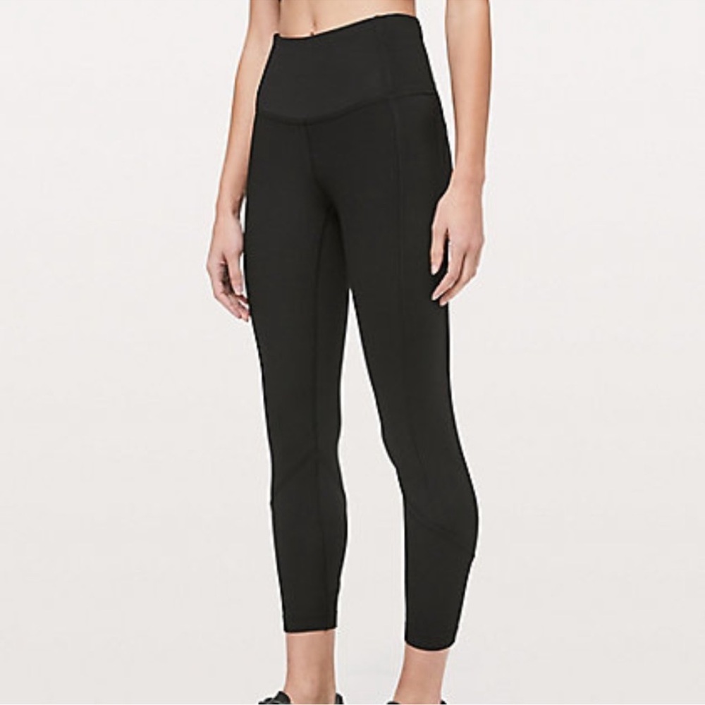 🎄FLASH SALE🎄 Lululemon daily lineup 25” Black High-Waisted Leggings